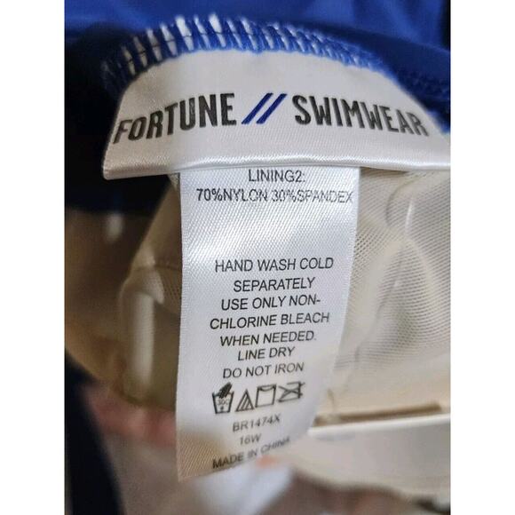 NWT Fortune Swimwear One Piece Swimsuit Blue 16W - Picture 3 of 5